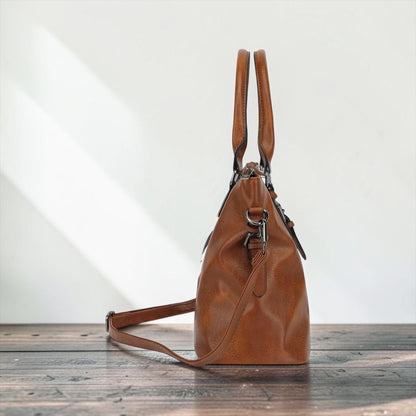 El bolso The Wild Spur con estampado de vaca